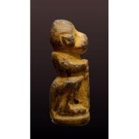 ราคา ลิงไม้จับหลักหลวงพ่อดิ่งวัดบางวัวสภาพผิวหิ้งเก่าเก็บ (21357049685)