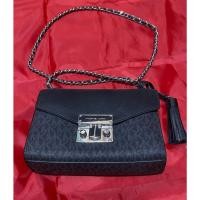 ราคา กระเป๋า Michael Kors crossbody (มือสอง) (21390963797)