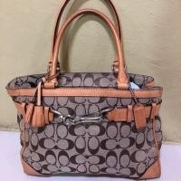 ราคา ของแท้ 100% กระเป๋า Coach กระเป๋าถือมือสอง (5533152980)