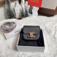 ราคา Like new‼️C e l i n e mini triomphe ปี 2022 สีน้ำตาล สภาพสวย ขอบมุมงาม หนังหอม ภายในสะอาด รุ่นฮิตค่า ตะมุตะมิ (20667662097)