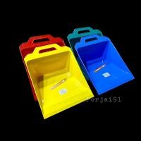 ราคา ตักขยะ ที่โกยผง พลาสติก ที่ตักขยะ โกยผงสุนทร (คละสี) สหชัย#451 (6816405298)