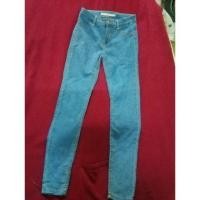 ราคา สกินนี่ Bershka ยีนส์สีเข้มผ้านิ่ม (400678674)