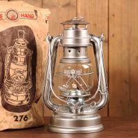 ราคา 276Fire Hand Barn Lantern Outdoor Camping Tent Lighting Lamps Retro Kerosene Lamp Atmosphere Oil Lamp Camping (26052686487)