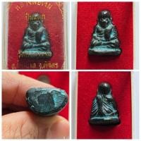 ราคา หลวงพ่อเงิน บางคลาน รุ่นปืนแตก พิมพ์นิยมเศียรโต เก่าเก็บ พร้อมกล่อง (23789973548)
