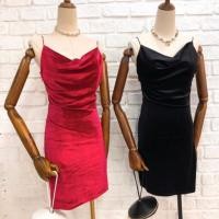 ราคา ส่งฟรี เดรสสีดำ คอถ่วง ผ้ากำมะหยี่ งานดีมาก (5715087681)