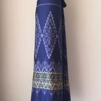 ราคา ซิ่นผ้าฝ้ายมัดหมี่ทอมือหมักน้ำซาวข้าว (5124447427)