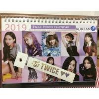 ราคา ปฏิทินตั้งโต๊ะ Twice ปี 2019 (1823167223)