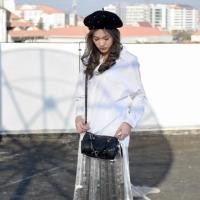 ราคา กระเป๋า Riya รุ่น หมอนหินอ่อน ของแท้ พร้อมส่ง❤️ (1009421450)