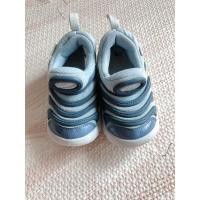 ราคา รองเท้า nike หนอน เบอร์ 13 (6887487775)