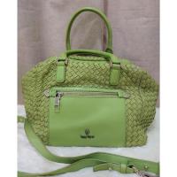 ราคา Vera Wang กระเป๋ามือสอง แบรนด์แท้ 100% งานหนังแท้สานแท้ (24261271781)