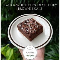 ราคา บราวนี่ส์แบล็ค&ไวท์ช็อกโกแลตชิพBlack &White Chocolate Chip Brownie ชิ้นใหญ่ (7.5x7.5 cm.) * ขั้นต่ำ 4 ชิ้น - B1C008 (5060592718)