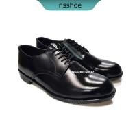 ราคา [พร้อมส่ง] รองเท้าหนังแท้ รองเท้าใส่ทำงาน หนังแท้ 100% แบบผูกเชือก สีดำ รุ่น 106 (24457698753)