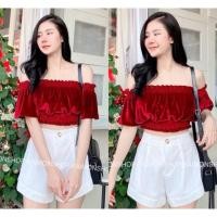 ราคา เสื้อสีแดงเปิดไหล่ มือ2 ต้อนรับ Christmas❤️❤️❤️❤️เสื้อครอปสม็อคปาดไหล่ เนื้อผ้ากำมะหยี่ (29586623319)