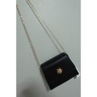 ราคา C18 - Charles & Keith (พร้อมส่ง) (1248977203)