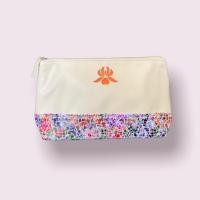 ราคา <<NEW>>กระเป๋าใส่เครื่องสำอางค์ ของกระจุกกระจิก ขนาดพอดีมือ ถือพกติดตัวไปได้ทุกที่ กระเป๋าพรีเมี่ยมจาก Sisley (2407084263)