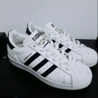 ราคา Adidas Originals Superstar Nigo Bearfoot White S83387 ปี 2015 มือสองของแท้ (900790224)