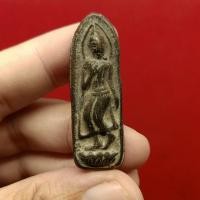 ราคา พระกำแพงลีลายืนบัวเนื้อผงใบลาน (27059764174)