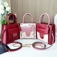 ราคา MeBrandOutlet #Coach MINI PEPPER CROSSBODY WITH HEART PETAL PRINT (COACH #C7599 #C6994 #C6778) กระเป๋าถือหรือสะพายข้าง (16913490171)