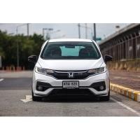 ราคา HONDA JAZZ GK สีขาว ปี 2015 VTEC AUTO ปุ่มสตาร์ท แต่ง MC RS (ราคาหน้าร้าน 355,000 บาท) (40676445198)