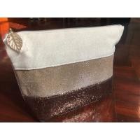 ราคา กระเป๋าเครื่องสำอาง clarins X'Mas Purse (853987357)