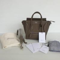 ราคา Celine Luggage nano y16 use like new (2343148777)
