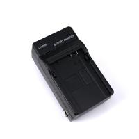 ราคา แท่นชาร์จแบตเตอรี่กล้อง CANON BATTERY CHARGER รุ่น LP-E8 แท่นชาร์จแบตเตอรี่ในบ้านและในรถยนต์ (671193656)