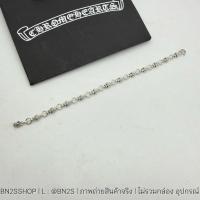 ราคา สร้อยแขน ข้อมือโครมฮาร์ท จี้กางเขนสลับโซ่ อะไหล่เงิน รมดำ Chrome H Bracelet ปรับความยาวได้ (56250582335)