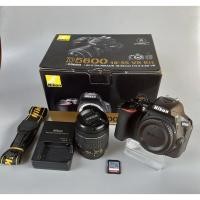 ราคา ขาย Nikon D5600 + Lens AF-P DX 18-55mm VR สภาพสวยใหม่ ชัตเตอร์ 4100 (4988168427)