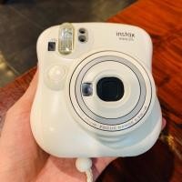 ราคา กล้องโพราลอย Fujifilm instax mini 25 มือสองใช้งานฟิมล์1ตลับ (4539782013)