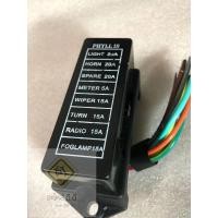 ราคา กล่องฟิวส์ 8 ช่อง กล่องฟิวส์เสียบ 8 ช่อง พร้อมสาย (แถมฟิวส์ 8 ตัว) (27351438466)