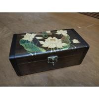 ราคา กล่องไม้สัก แท้ ใส่เครื่องประดับ สไตล์ล้านนา กล่องใส่พระ ของมีค่า เพ้นท์ลายไทยดอกไม้ ลายดอกบัว ขนาด 9.5x18.5x8 ซม. (1798729462)