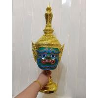 ราคา พิเภก หัวโขน ขนาดกลาง เกรดพรีเมี่ยม กระดาษ ปิดทองเคประดับเพชร พร้อมฐานทองตีลายประดับเพชร หัวโขน เศียรครู ของที่ระลึก (22374333297)