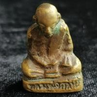 ราคา รูปหล่อลอยองค์(หลังคู้) พ่อท่านคล้าย ปี 2503 วาจาสิทธิ์ ออกวัดทุ่งปอน จ.นครศรีธรรมราช (45653790607)