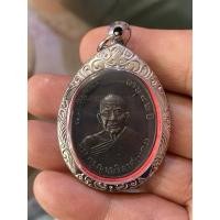 ราคา หลวงพ่อแดงวัดเขาบันไดอิฐปีศูนย์สามเนื้อทองแดงรมดำ (23388329388)