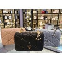 ราคา กระเป๋า Lyn รุ่น Tricia Crossbody คอลใหม่แท้ %Outletอุปกรณ์ครบฟรีถุงกระดาษแบรนด์ (9595444344)