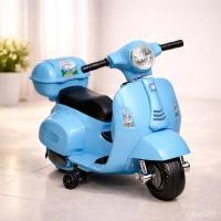 ราคา รถมอเตอร์ไซค์ไฟฟ้าเด็ก ทรงคลาสสิก สีฟ้าพาสเทล เวสป้า Vespa (54607352722)
