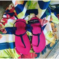 ราคา Moochuu : MC 04 Sandal (พื้นชมพู สายดำ) (314969356)