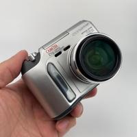 ราคา กล้องดิจิตอลคอมแพคคลาสสิค OLYMPUS CAMEDIA C-730 Ultra Zoom (53405884958)