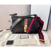 ราคา Used Gucci Sylvie Size Small Shoulder Bag สภาพสวย ปี 2020 เอาไปเถอะแม่ ออกShopเกือบ 1 แสน (16084579110)