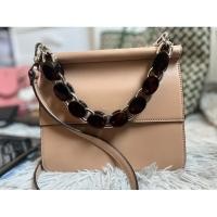 ราคา ของแท้ % จากช็อป กระเป๋า charles & keith สะพายข้าง (20994043649)