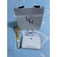 ราคา กระเป๋า LYN กระเป๋าสตางค์มือสอง ของแท้ 100% (21324851510)