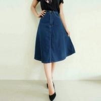 ราคา กระโปรงยีนส์ยาว ป้าย look trend (459303839)