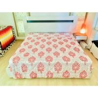 ราคา ผ้านวม ขนาด 5.5-6ฟุต ผ้าทอลายสีชมพูลายวินเทจ ยี่ห้อ DAB ZAM DREAM (ใหม่) มือสองขายตามสภาพ สินค้าญี่ปุ่น-เกาหลีแท้ (10777372129)