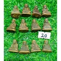 ราคา หลวงพ่อเงิน หล่อโบราณ เนื้อทองเหลือง เก่าๆ ชุด 12 องค์ (42628487746)