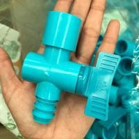 ราคา (50อัน,100อัน) วาล์วสวมท่อ PE 20 mm.+ PVC 1/2 นิ้ว( 4 หุน) ใช้กับสาย PE หรือสายยาง 5/8 นิ้ว(5หุน) (40956754356)