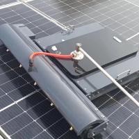 ราคา Solar Panel PV Cleaning Brush Pole Machine Fully Automatic Solar Panel Cleaning Robot (52707650878)