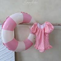 ราคา เอ็มมี่เบบé _ เด็กทารกว่ายน้ําลายทางสีแดง บอดี้สูท(พร้อมหมวก) (56106458187)