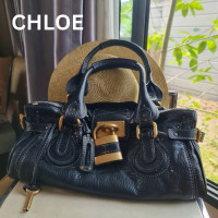 ราคา กระเป๋าหนังสืดำโคลเอ้คล้องไหล่กุญแจลูกกุญแจครบใหม่สวยChloe Paris. Black Leather Mini Paddington Handbag Padlock & Key (20479984875)