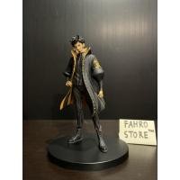 ราคา One Piece โมเดลวันพีช Trafalgar Law(มือสองสภาพดี)ของเเท้ (14205785093)
