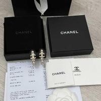 ราคา Chanel Pearl CC Earrings Gold รุ่นนี้ไม่ใช่วินเทจนะคะ ไซส์กำลังดี มุก เพชรยังแน่นทุกเม็ด (51350179777)